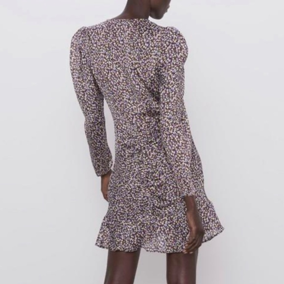 ZARA Mini Dress Floral Print Daisies Ruched Long Sleeve Sz Pleated Lavender XS - Picture 3 of 15